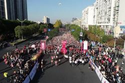 亮点频出精彩纷呈 玫琳凯2018杭州国际女子马拉松圆满落幕