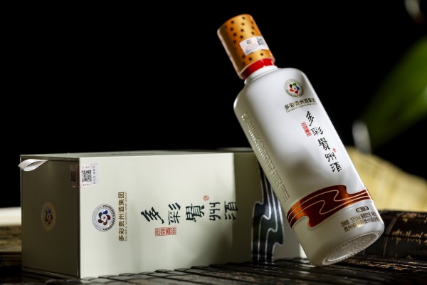 多彩贵州酒1935-2.jpg